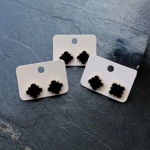 Wholesale Chloe Clover Stud Earrings 18k Gold Plated Earrings in Black 3 pairs